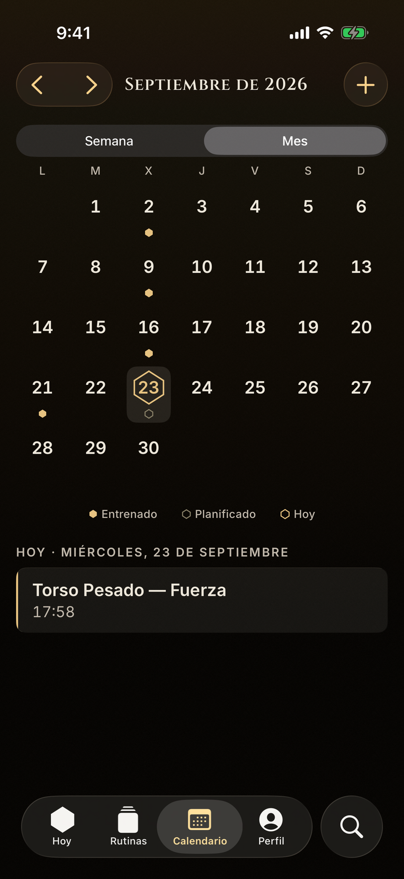 Calendario mensual de entrenamientos con recurrencia y sesión planificada.